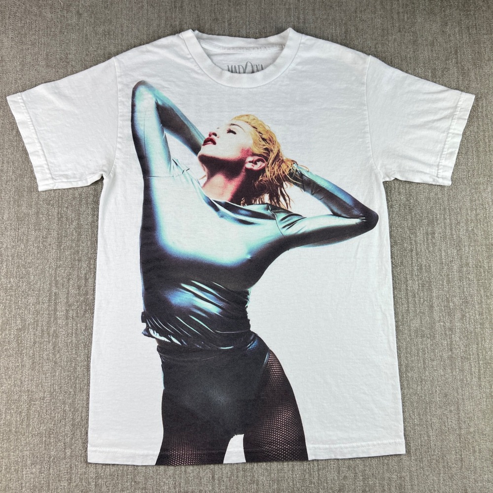 Madonna Celebration Tour T-Shirt Mens Small White Graphic Absolutely No Regrets